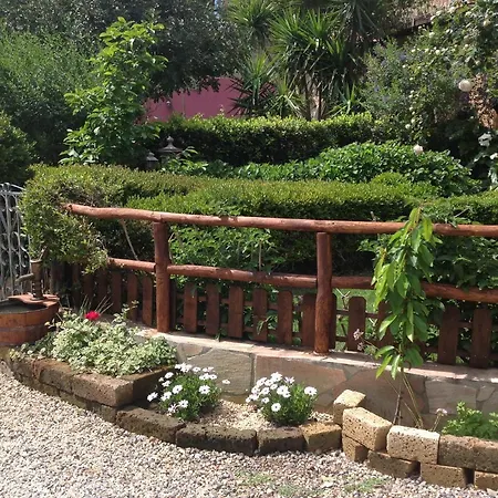 Guest house Sa Bratza Vacanze *
