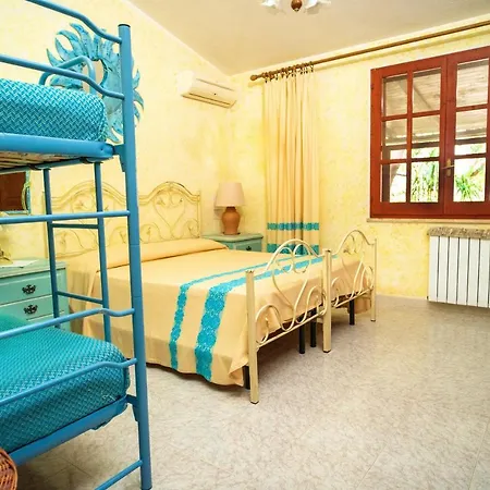 Sa Bratza Vacanze Domus De Maria